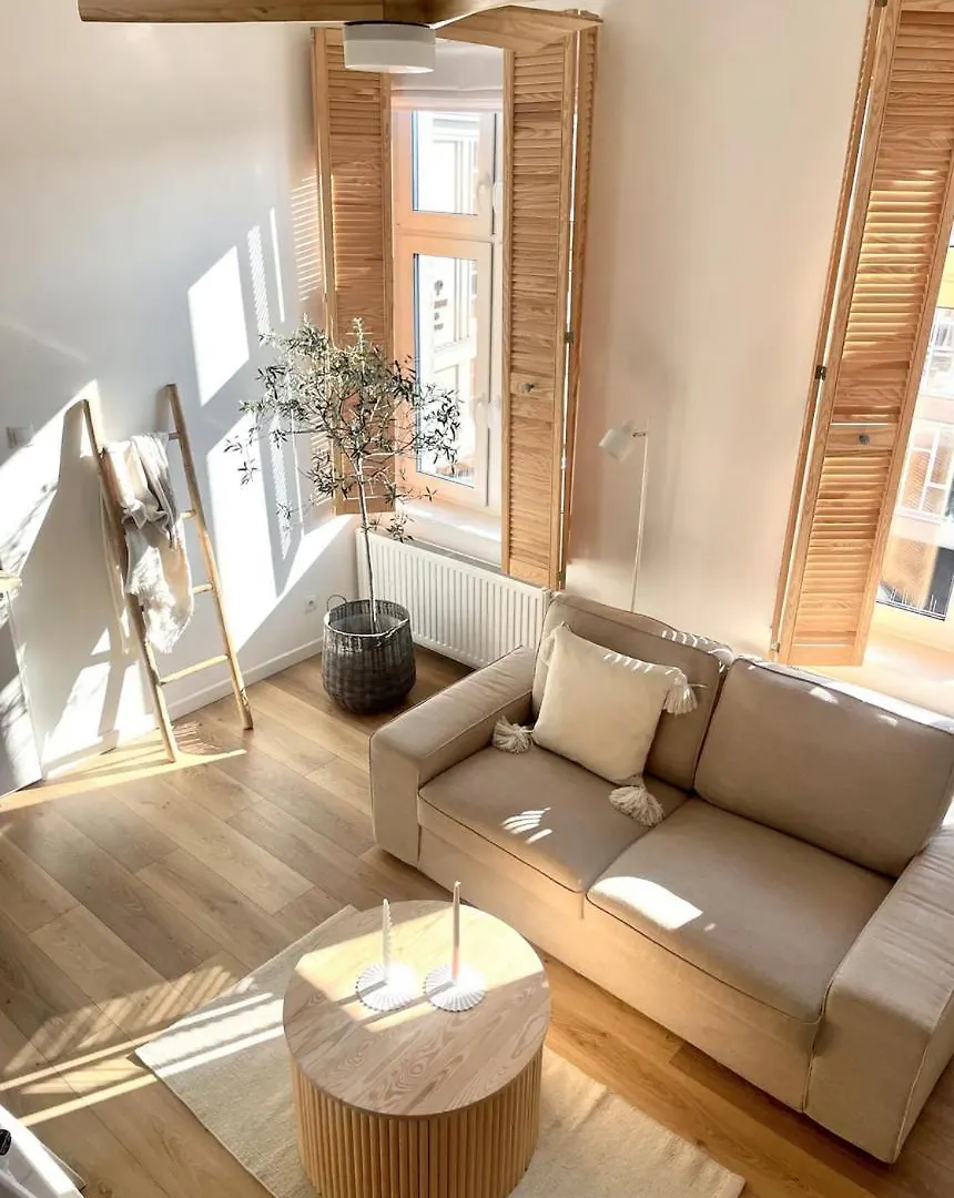 All For Sophie Apartments - Z Palarnia Kawy I Pracownia Artystyczna W Kamienicy - Art & Coffee In Historic Building Gdańsk