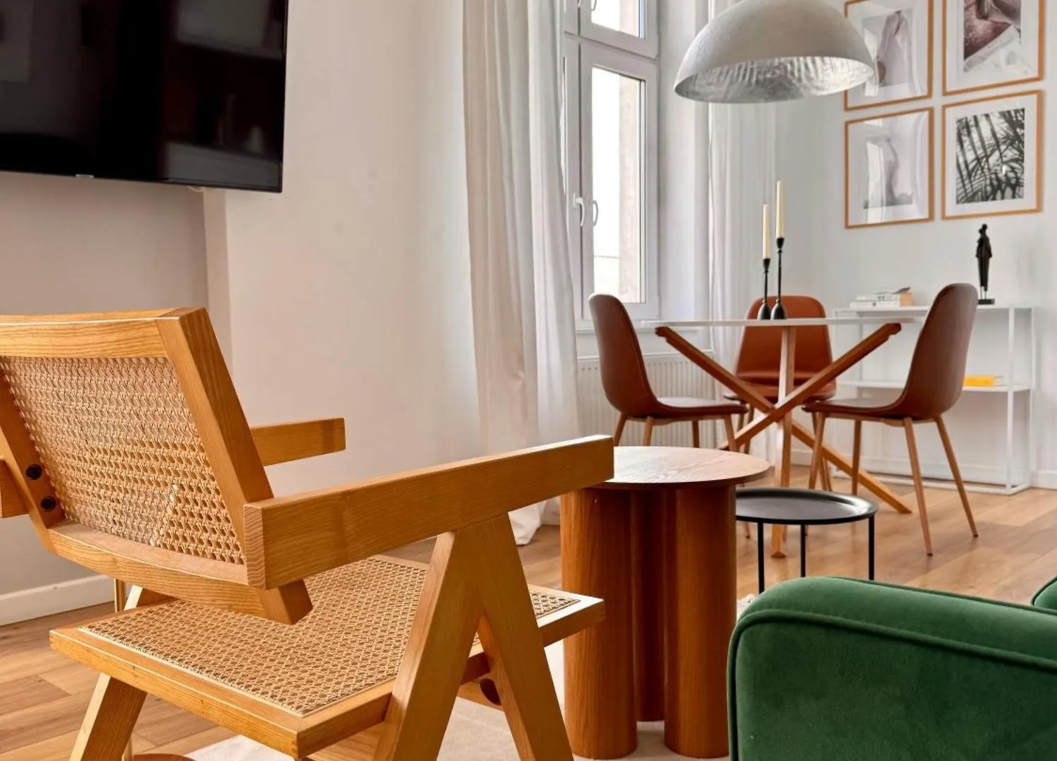 All For Sophie Apartments - Z Palarnia Kawy I Pracownia Artystyczna W Kamienicy - Art & Coffee In Historic Building Gdańsk Polska